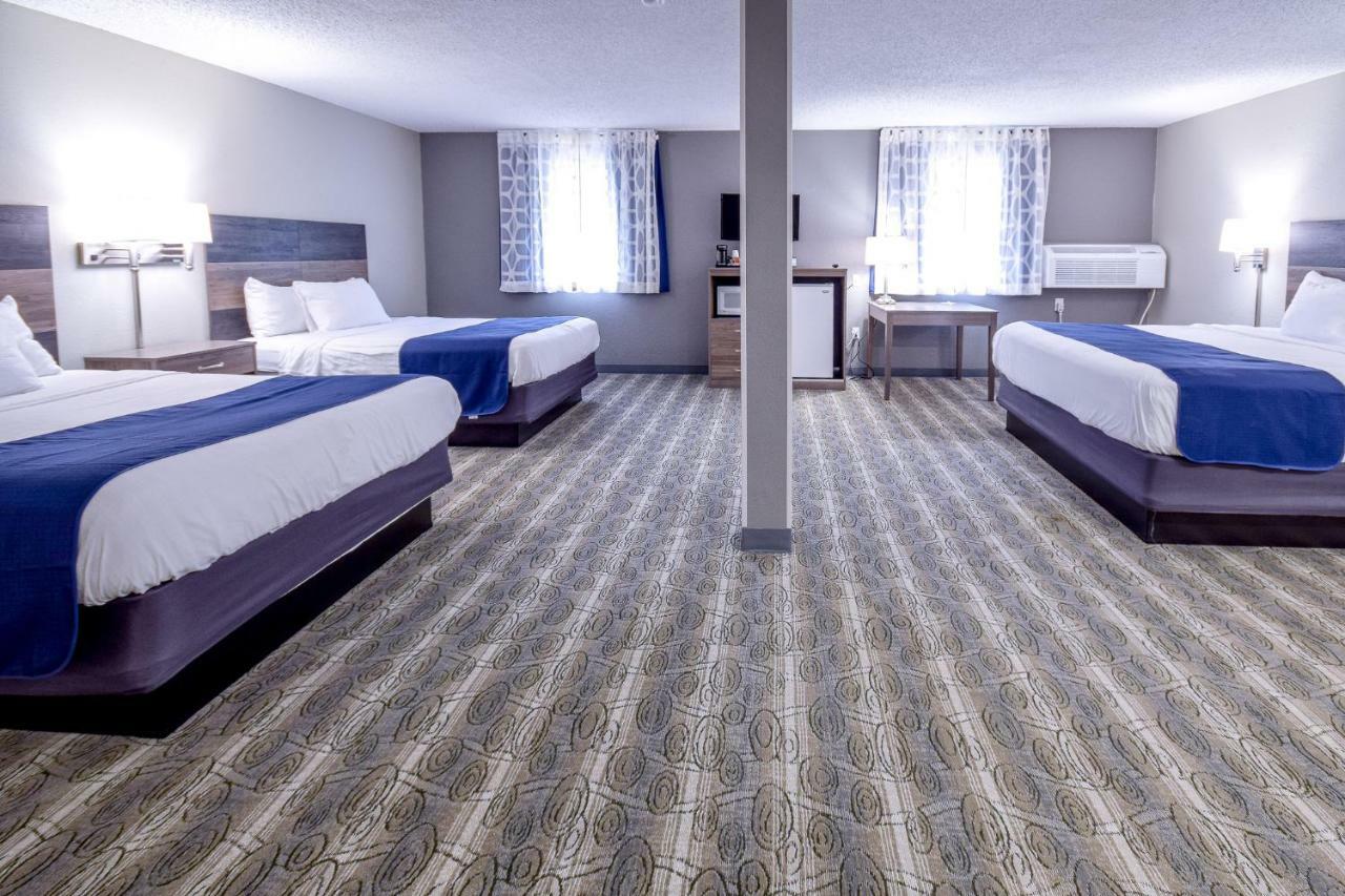 Days Inn & Suites By Wyndham Висконсин Делс Экстерьер фото