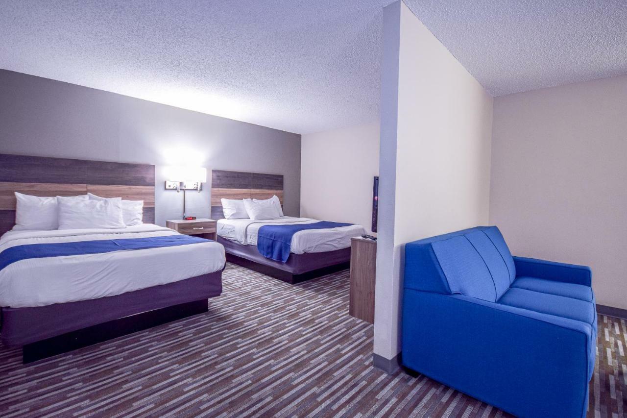 Days Inn & Suites By Wyndham Висконсин Делс Экстерьер фото