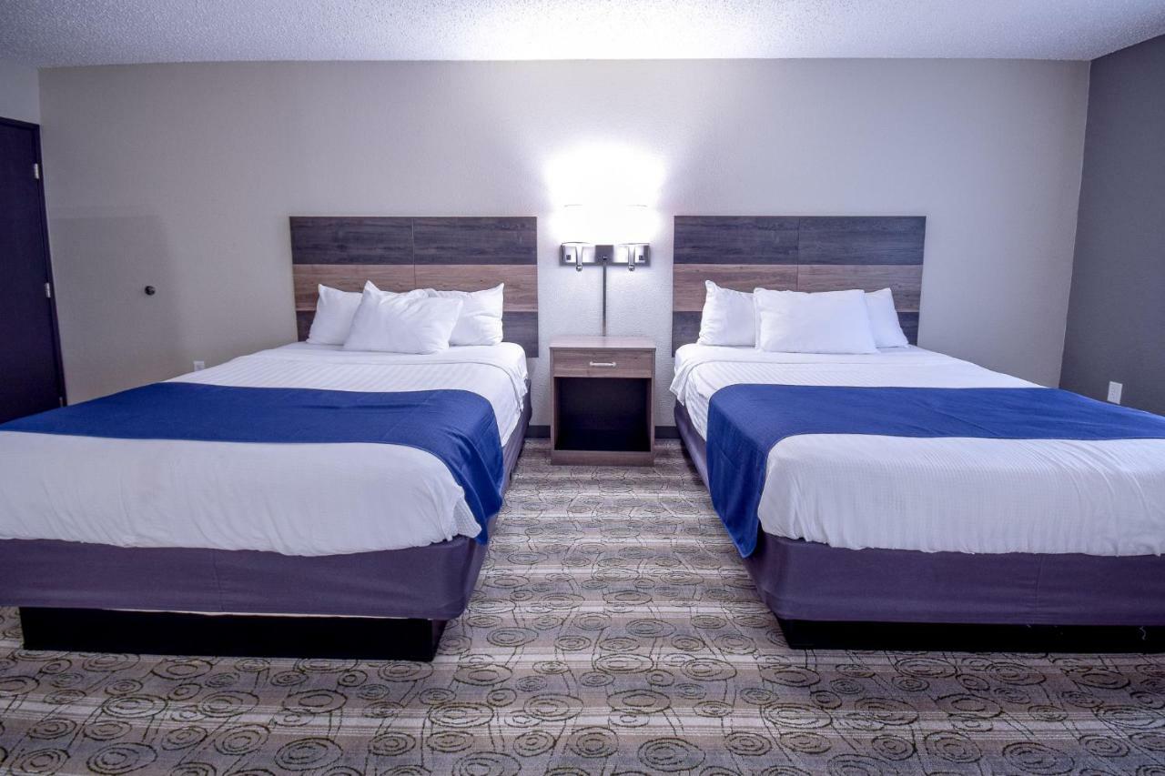 Days Inn & Suites By Wyndham Висконсин Делс Экстерьер фото